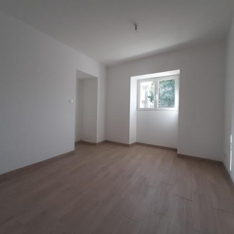 SAINT JULIEN DE CONCELLES Maison rénovée 5 pièce(s) 120m²