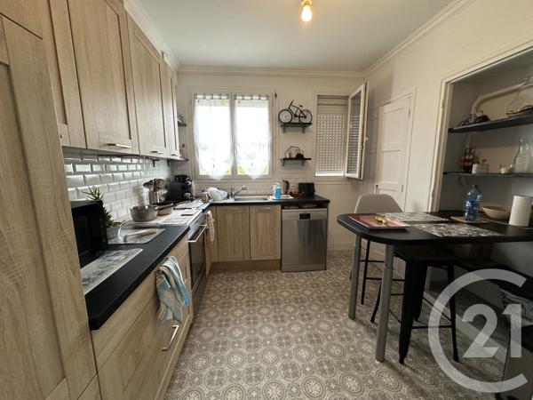 Appartement F3 à vendre  3 pièces - 111,03 m2 LISIEUX - 14