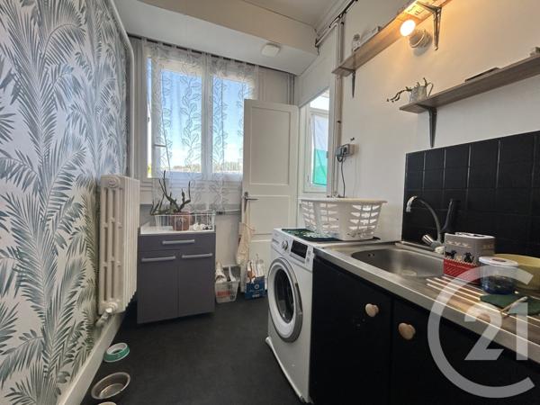 Appartement F3 à vendre  3 pièces - 111,03 m2 LISIEUX - 14