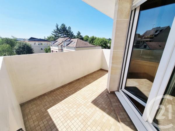 Appartement F2 à vendre  2 pièces - 58 m 2   RAMBOUILLET  - 78