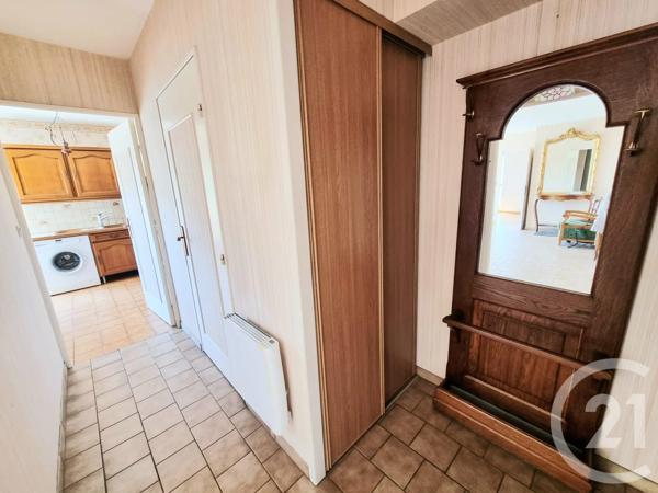 Appartement F2 à vendre  2 pièces - 58 m 2   RAMBOUILLET  - 78