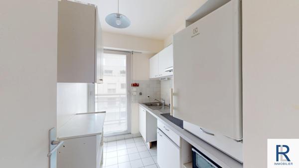 Appartement en résidence séniors de 67 m2 avec balcons panoramiques à Boulogne Billancourt