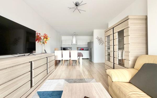 Appartement à louer    3 pièces • 64 m2 Chartres