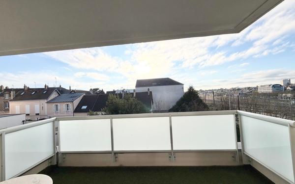 Appartement à louer    3 pièces • 64 m2 Chartres