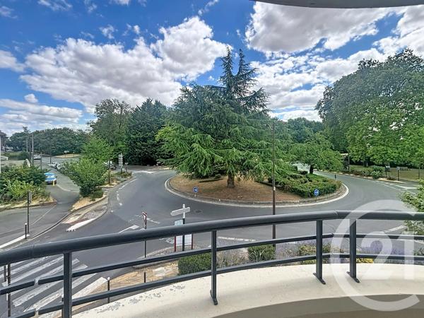 Appartement F3 à vendre  3 pièces - 69,90 m 2   BRETIGNY SUR ORGE  - 91