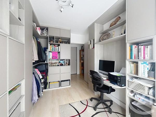 Appartement F3 à vendre  3 pièces - 69,90 m 2   BRETIGNY SUR ORGE  - 91
