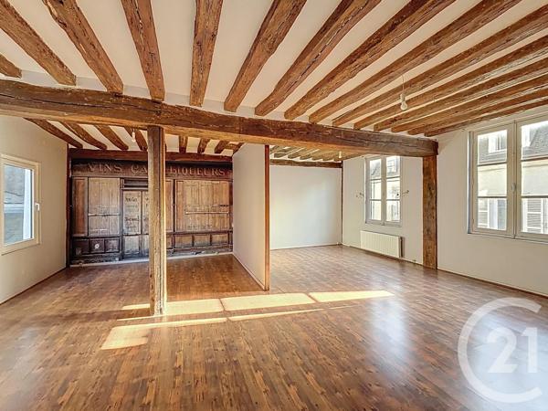 Immeuble à vendre  206 m 2   EPERNON  - 28