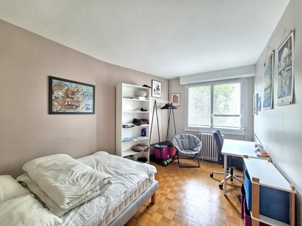 Appartement 3 pièce(s) 2 chambre(s) 65 m²