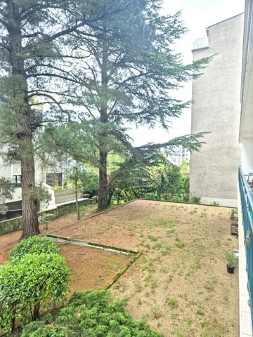 Appartement 3 pièce(s) 2 chambre(s) 65 m²
