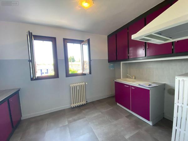 Appartement à vendre à Mauriac dans le Cantal (15200), ref : 15060/959