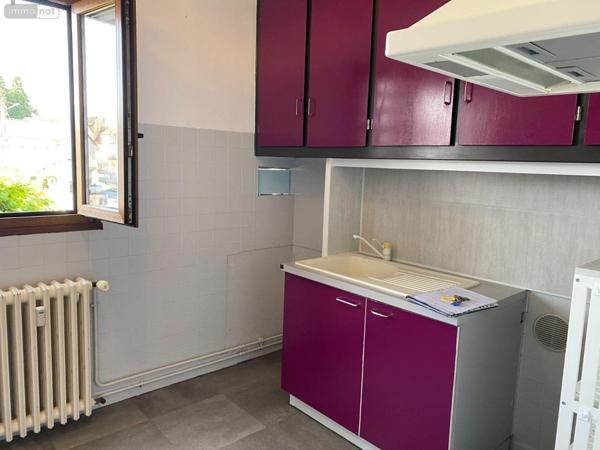 Appartement à vendre à Mauriac dans le Cantal (15200), ref : 15060/959