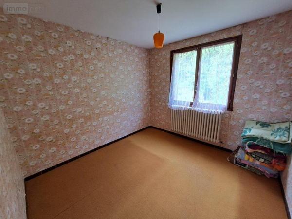 Maison à vendre à Villedieu dans le Cantal (15100), ref : 044/1140