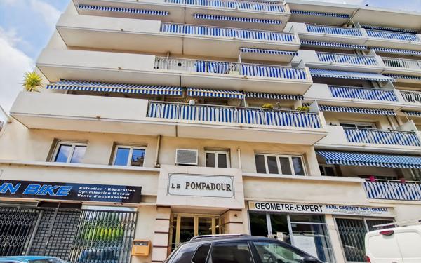 Appartement à vendre    5 pièces • 98,33 m2 Nice
