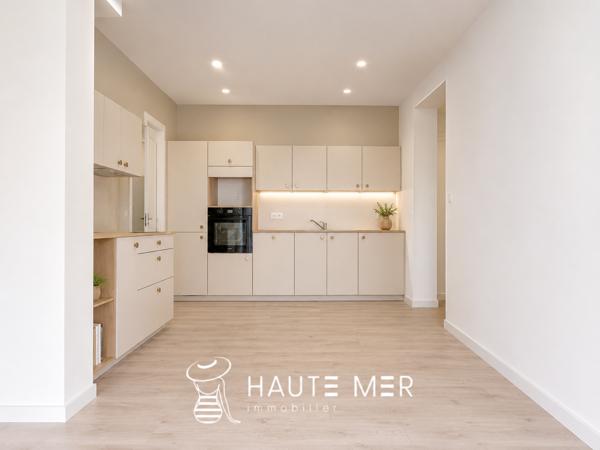 SAUMON – les Présidents – Appartement T4 avec grande cour et parking