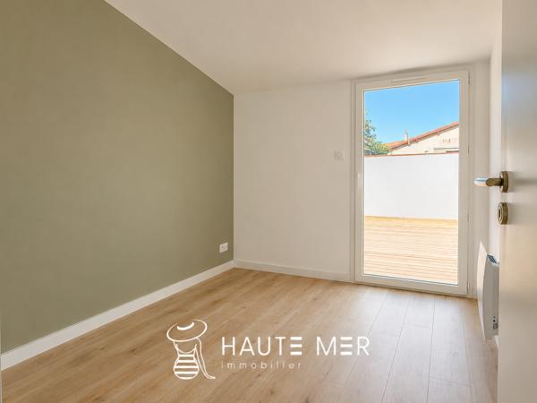 SAUMON – les Présidents – Appartement T4 avec grande cour et parking