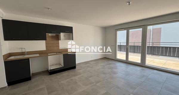 Location Appartement 3 pièces 68.28 m² - Morières-lès-avignon 84310