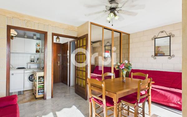 Appartement à vendre    1 pièce • 28,74 m2 Mandelieu-la-Napoule