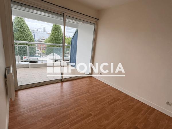 Location Appartement 2 pièces 30.54 m² - 15 RUE LEO LAGRANGE Niort 79000
