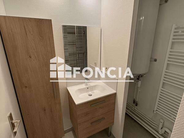 Location Appartement 2 pièces 30.54 m² - 15 RUE LEO LAGRANGE Niort 79000