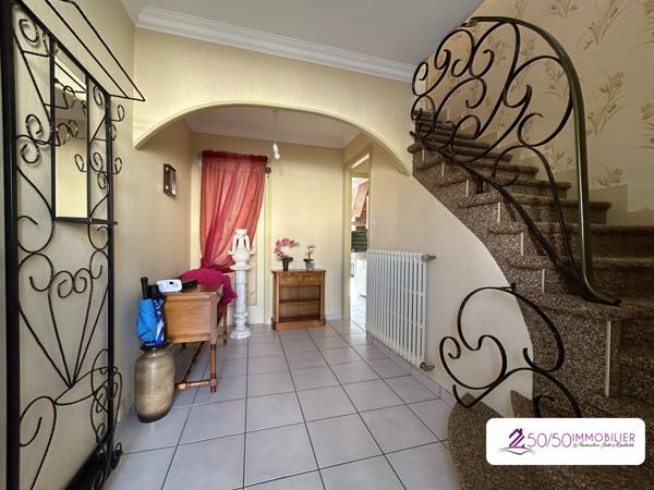 Maison familiale avec double garage