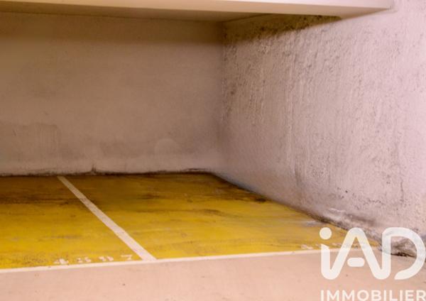 Parking à vendre 11 m² Paris 15