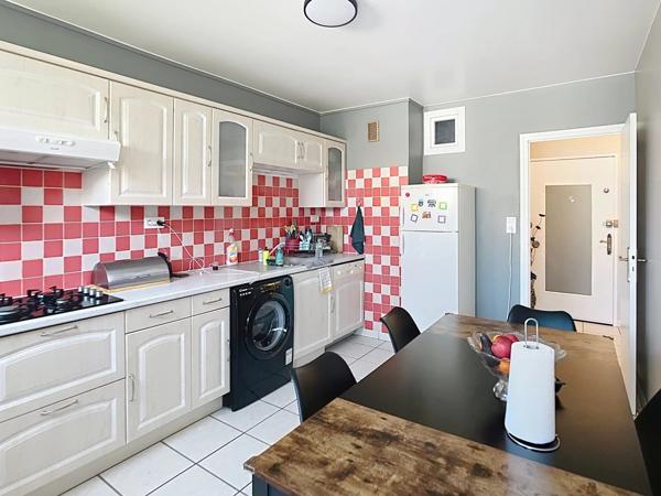 Vente Appartement 4 pièces 79 m2 à Laon