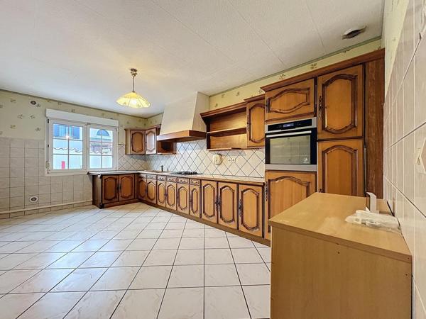 Plain-pied spacieux à Clouange avec jardin et potentiel d’aménagement !!!