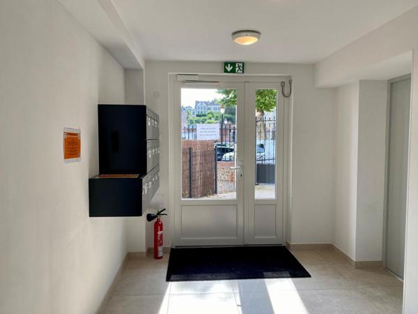 Honfleur Centre , Appartement rénové avec balcon et vue dégagée - EXCLUSIVITE