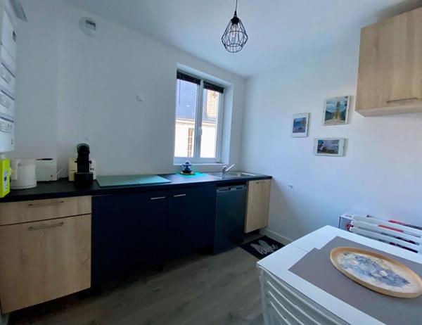 Honfleur Centre , Appartement rénové avec balcon et vue dégagée - EXCLUSIVITE