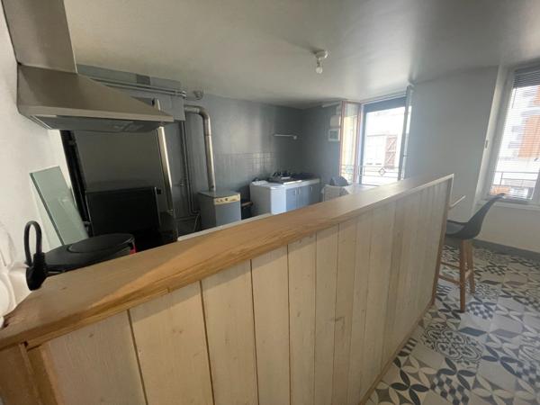 Immeuble de rapport deux studios et un T5