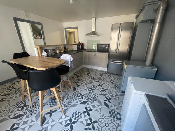 Immeuble de rapport deux studios et un T5
