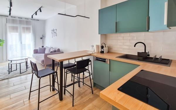 Appartement à vendre    3 pièces • 53 m2 Nice