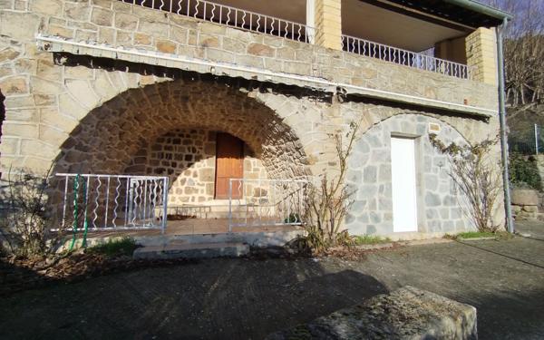 Appartement à louer    2 pièces • 46,90 m2 Ribes