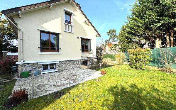 Maison à vendre    4 pièces •  Beauchamp