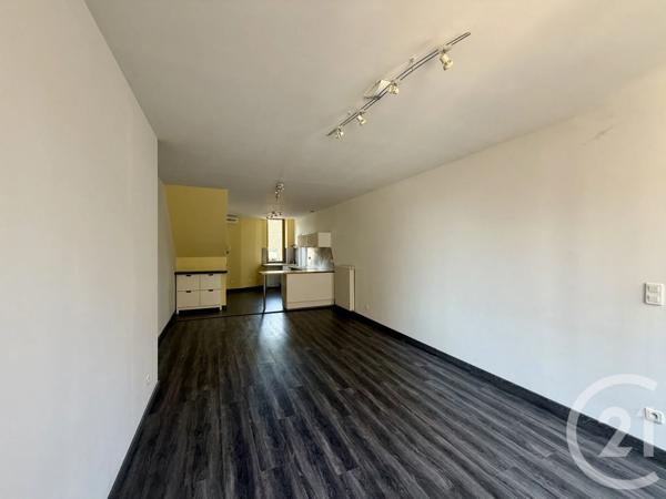 Appartement F2 à vendre  2 pièces - 65,19 m 2   DOLE  - 39