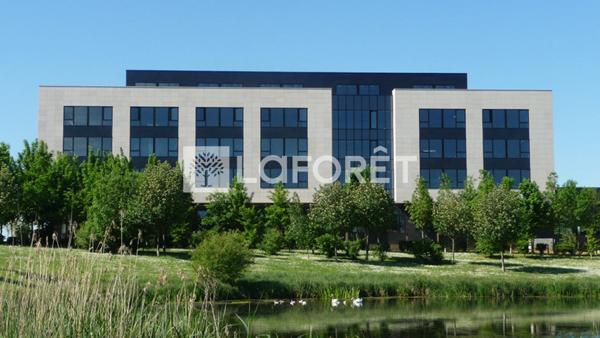 Achat bureau près de Chessy - 182 m² - 639 766 €