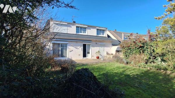 Arras, quartier Université, pavillon individuel d'environ 100 m²