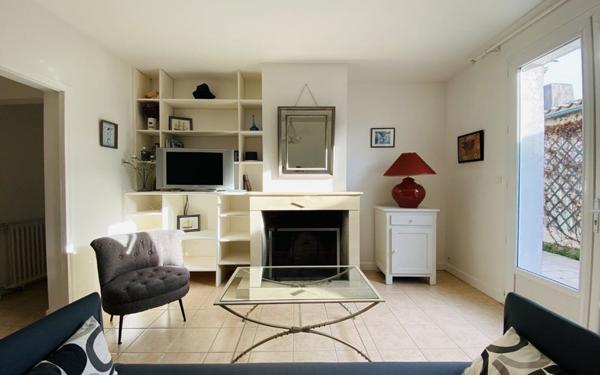 Maison à louer    4 pièces •  La Flotte