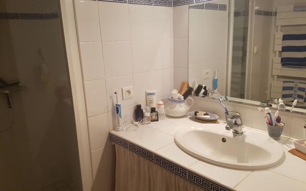 Maison à louer    4 pièces •  La Flotte