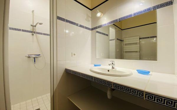 Maison à louer    4 pièces •  La Flotte