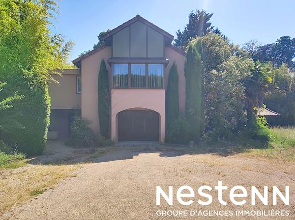 A VENDRE : Maison de caractère & son jardin romantique à Crêches-sur-Saône
