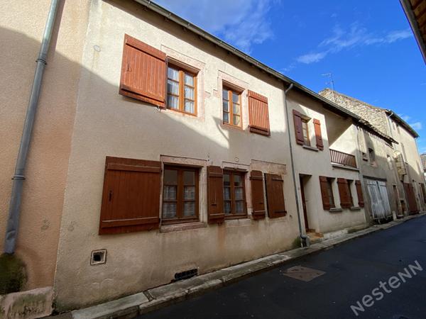Maison de ville à rénover à Cuisery - 6 pièces, 140 m²