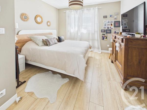 Maison à vendre  6 pièces - 118,41 m 2   VILLENAVE D ORNON  - 33