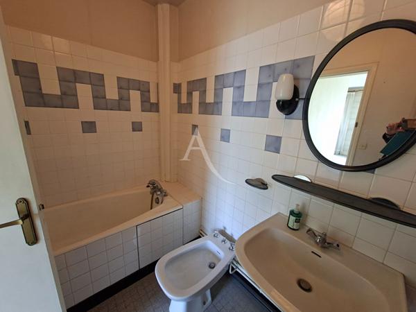 Appartement Paris 2 pièce(s) 46.3 m2