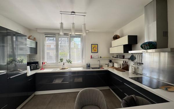 Maison à vendre    5 pièces • 124,55 m2 Amiens