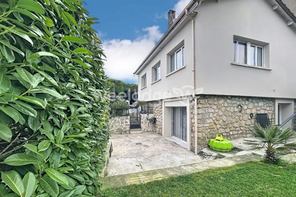 Maison à vendre 4 pièces de 88,03 m² à Saint-Ouen-l'Aumône