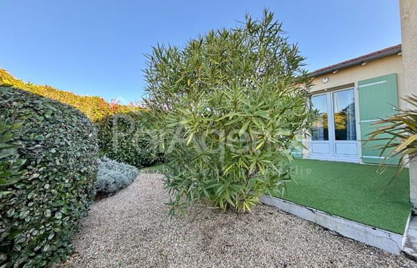 Maison Plain-pied lumineux et fonctionnel Proche commerc