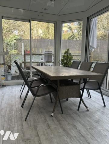 LISIEUX Proche centre Bel appartement avec jardinet