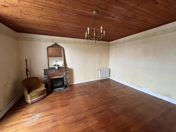 Maison à vendre 139 384 € Fléac 3 p 98 m² DPE F