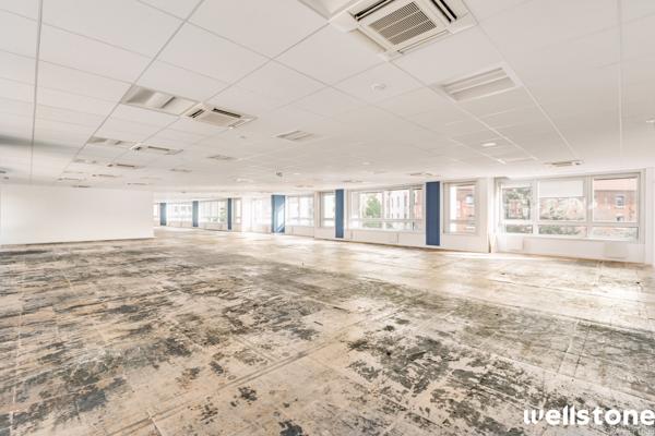 Bureaux à louer à PARIS 75019